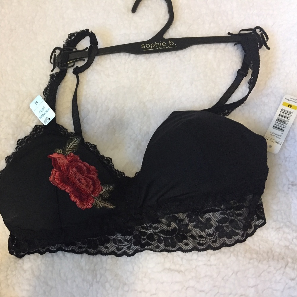 🎀 Sophie B Bra NWT Black Flower - Picture 4 of 4